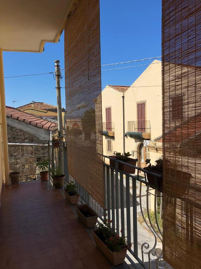 Capo Milazzo Summer Holiday Apartament 外观 照片